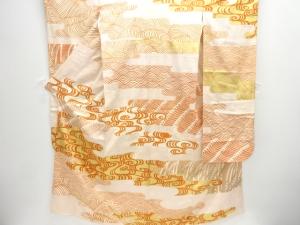 アンティーク　霞に波模様刺繍振袖（重ね衿付き）